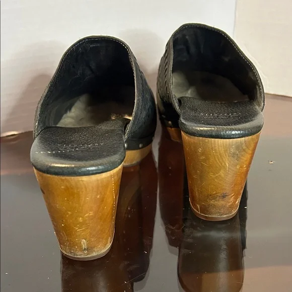 UGG Black Leather Woven Clogs - Picture 6 of 7